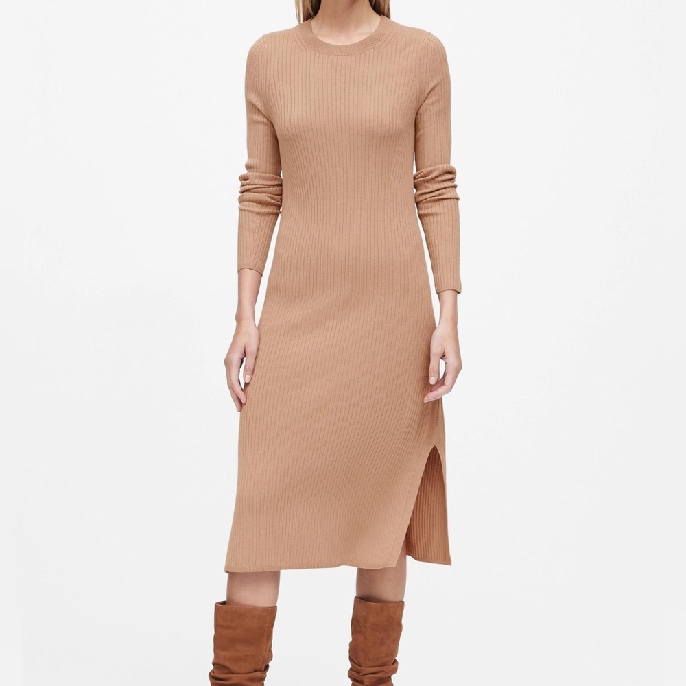 Banana Republic Ribbed Midi Long Sleeve Sweater Dress | Tan | Size Small